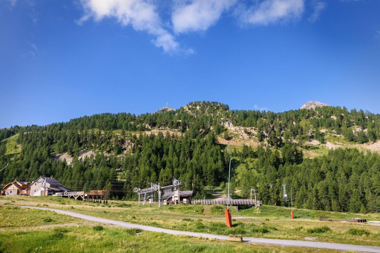 Sowell Residences New Chastillon Ізола-2000 Екстер'єр фото