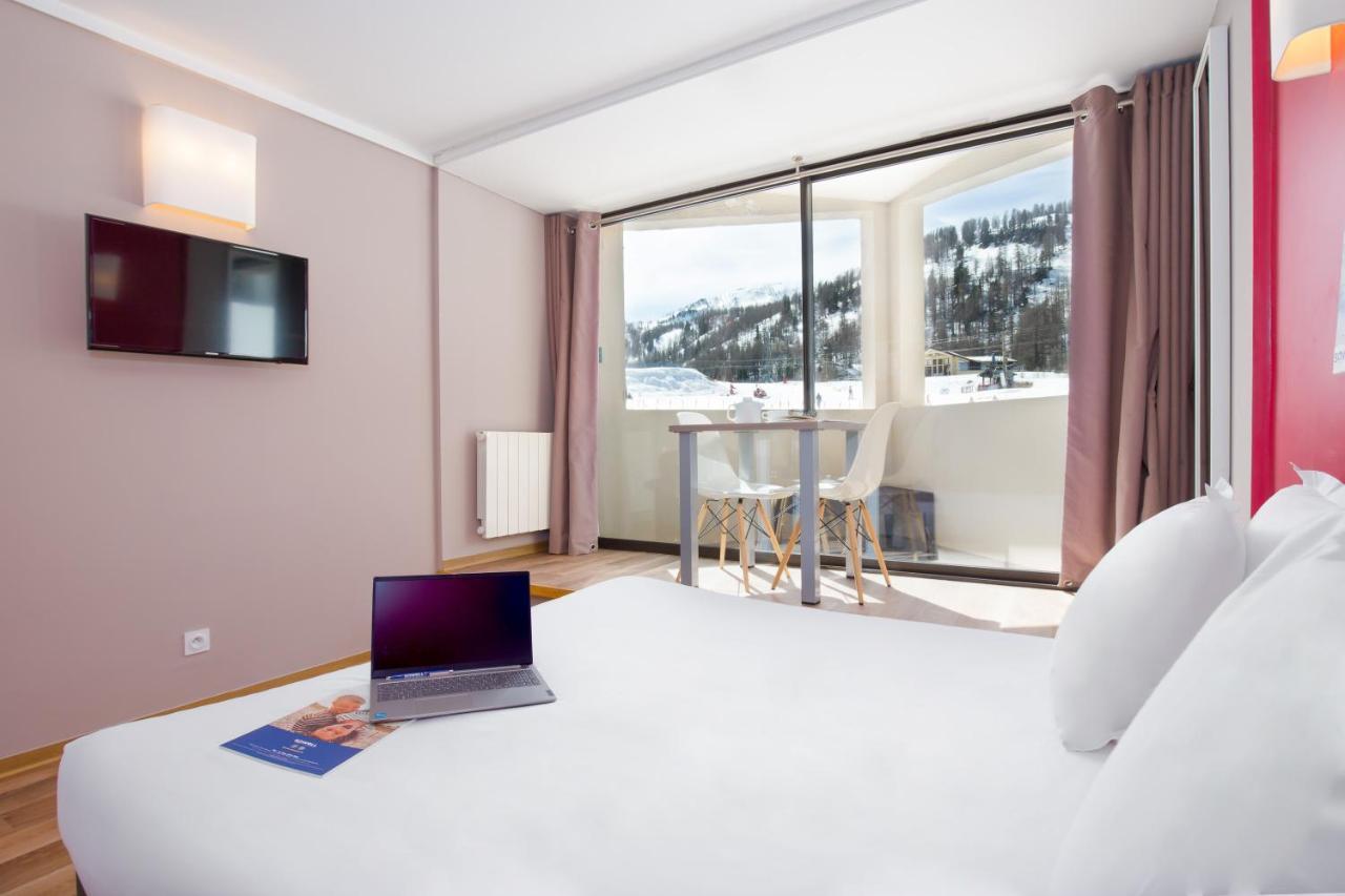 Sowell Residences New Chastillon Ізола-2000 Екстер'єр фото